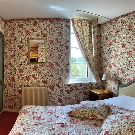 Otel Le Manoir De Bellerive 4*