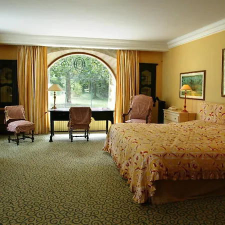 Le Manoir De Bellerive فندق 4*