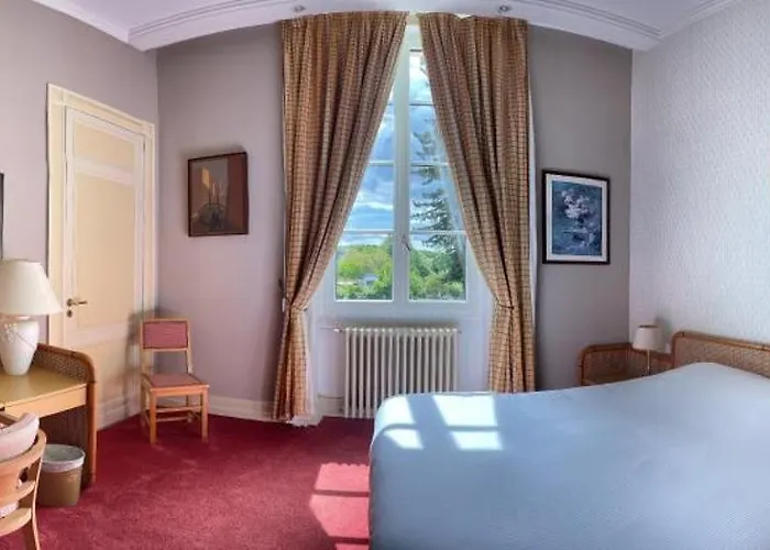 Le Manoir De Bellerive 4*